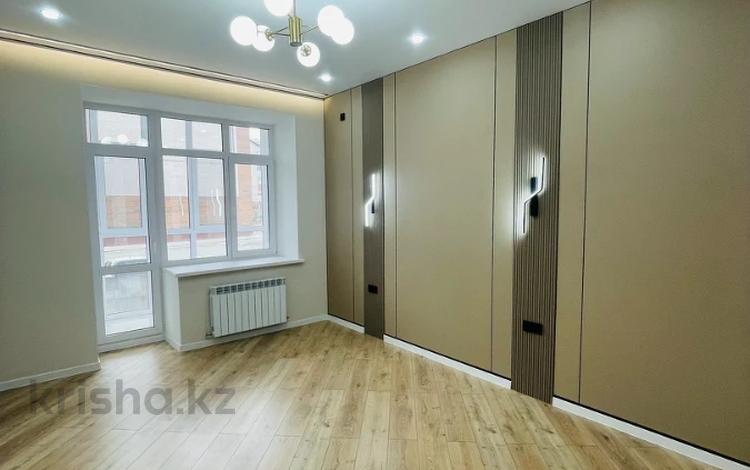 2-бөлмелі пәтер · 77 м² · 1/5 қабат, мкр. Алтын орда, бағасы: 37 млн ₸ в Актобе — фото 2