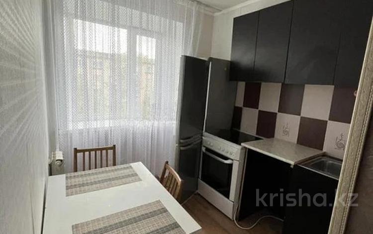 2-комнатная квартира · 50 м² · 2/5 этаж, мкр Аксай-4 за 34.5 млн ₸ в Алматы, Ауэзовский р-н — фото 3
