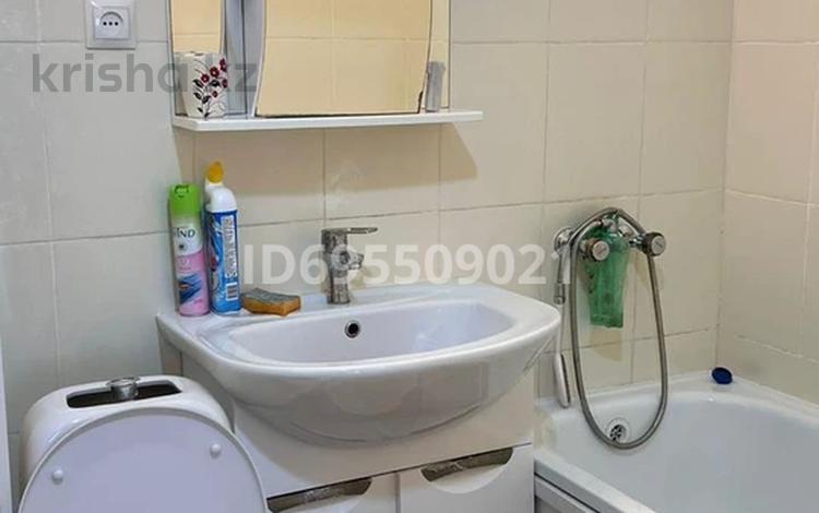 1-бөлмелі пәтер · 42 м² · 4/9 қабат, 28-ш/а. 15, бағасы: 130 000 ₸ в Актау, 28-й мкр — фото 2