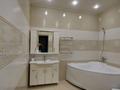 Отдельный дом · 5 комнат · 209.3 м² · 12 сот., мкр Жумыскер, 24ул за 47 млн ₸ в Атырау — фото 50