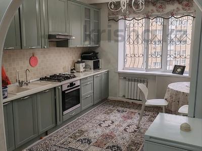 3-комнатная квартира · 100 м² · 5/9 этаж, мкр Жетысу-2 — Абая Саина за 400 000 ₸ в Алматы, Ауэзовский р-н