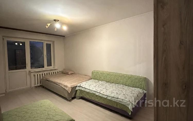 1-комнатная квартира · 31 м² · 1/4 этаж, мкр №8 за 25.5 млн ₸ в Алматы, Ауэзовский р-н — фото 2