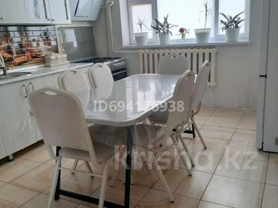Часть дома · 5 комнат · 200 м², 6 квартал 207 — Возле школа за 25 млн ₸ в Саина Шапагатовой