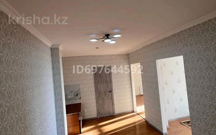 2-комнатная квартира, 60 м², 18/20 этаж, Богенбай батыра 54 — Республика-Богенбая за 20.4 млн 〒 в Астане, р-н Байконур — фото 2