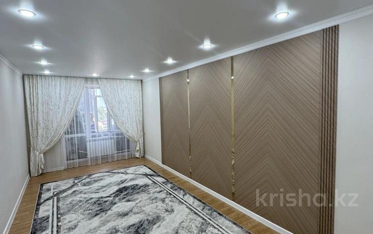 3-комнатная квартира · 92 м² · 6/9 этаж, мкр Болашак 131г — за поликлиникой за 30.6 млн ₸ в Актобе — фото 2
