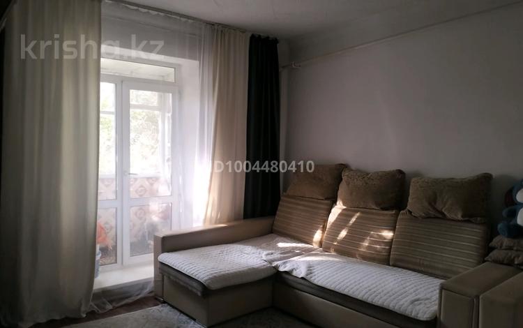 3-комнатная квартира · 45 м² · 2/2 этаж, мкр Фёдоровка , Перонная 20 за 7.5 млн ₸ в Караганде, Казыбек би р-н — фото 2