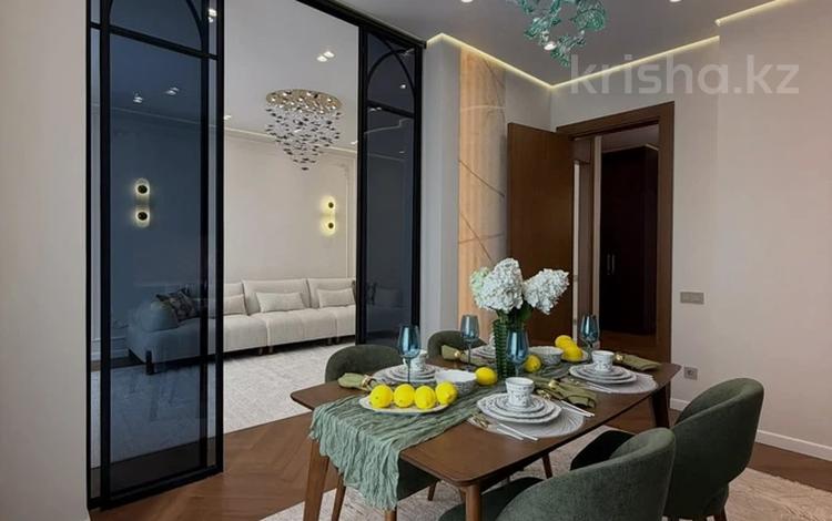 3-комнатная квартира · 120 м², ​Аль-Фараби 3 за 1 млн ₸ в Астане, Есильский р-н — фото 2