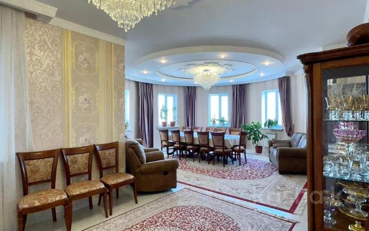 3-комнатная квартира · 130 м² · 9 этаж, Навои 208 — Торайгырова за 95 млн ₸ в Алматы, Ауэзовский р-н — фото 18