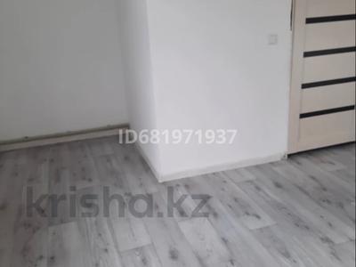 Жеке үй • 10 бөлмелер • 250 м² • 10 сот., Тұран — Оралман, бағасы: 48 млн 〒 в Туркестане