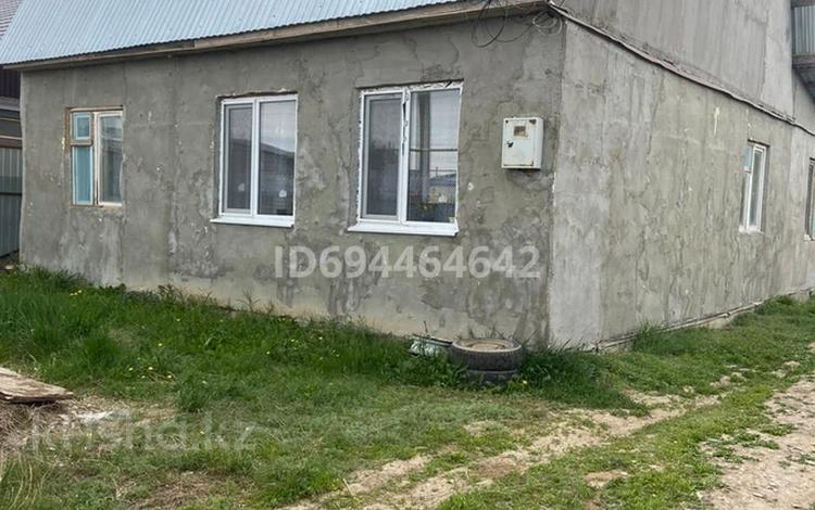 Жеке үй · 5 бөлме · 84.5 м² · 5 жүзд., Зачаганск пгт ш/а. 24/1 — Остановка Трансформатор 1, улица Бопай ханым 24/1, бағасы: 19 млн ₸ в Уральске, мкр. Зачаганск пгт — фото 4