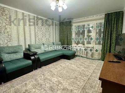 2-комнатная квартира · 51 м² · 6/10 этаж, Майры 43 — Сдам 2 ком квартиру помесячно командировочным! В квартире все имеется для проживания! Район очень удобный для отдыха! Магазины все рядом! за 300 000 〒 в Павлодаре