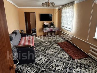 2-комнатная квартира · 33 м², Севинарчук 14 за 6 млн ₸ в Ленгере