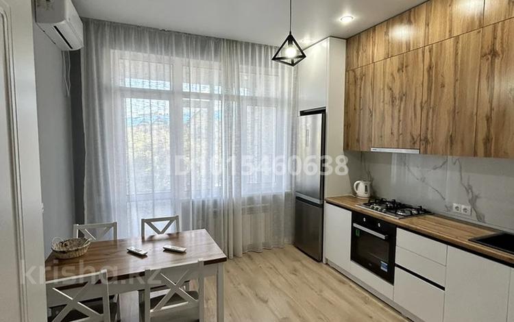 1-комнатная квартира · 43.8 м² · 2/9 этаж, мкр Нурсая, Абулхайр-хана 63 за 250 000 ₸ в Атырау — фото 2