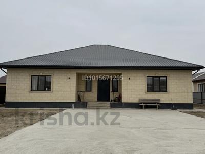 Отдельный дом · 5 комнат · 360 м² · 10 сот., мкр Томарлы, Мажи Мусин 19 за 53 млн ₸ в Атырау