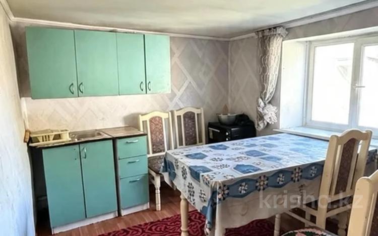 Отдельный дом · 3 комнаты · 42.6 м² · 4 сот., 3 й переулок Богдана Хмельницкого за 8.7 млн ₸ в Усть-Каменогорске — фото 2