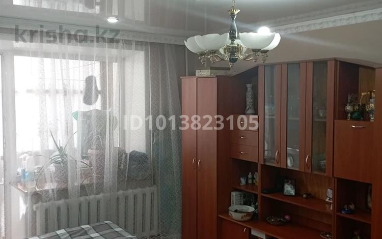 2-комнатная квартира · 43 м² · 2/9 этаж, мкр Юго-Восток, мкр Юго-Восток, 29й микрорайон 10/2 — диагностического центра за 19 млн ₸ в Караганде, Казыбек би р-н — фото 2