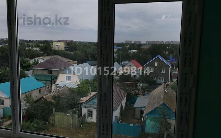3-бөлмелі пәтер · 60 м² · 5/6 қабат, Сайым Балмукан 16д, бағасы: 130 000 ₸ в Актобе, мкр Москва — фото 2