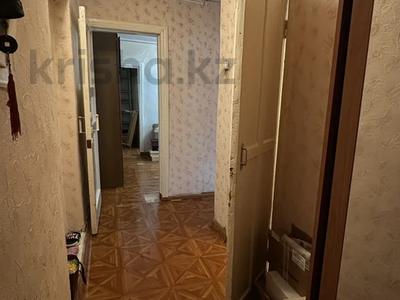 2-бөлмелі пәтер · 44 м² · 2/4 қабат, Назарбаева, бағасы: 12 млн ₸ в Уральске