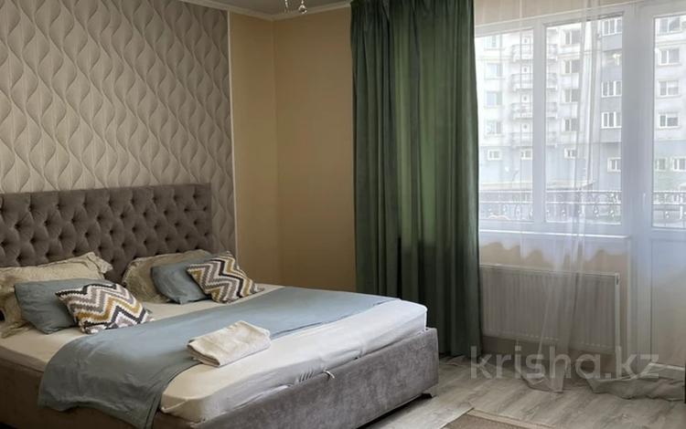 2-комнатная квартира · 56 м² · 2/15 этаж, Толе би за 18 500 ₸ в Алматы, Алмалинский р-н — фото 2