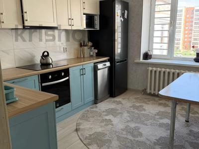2-бөлмелі пәтер · 62 м² · 5/6 қабат, Айтматова 41 — КАЗУТБ, бағасы: ~ 30.1 млн ₸ в Астане, Нура р-н