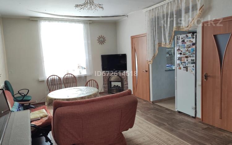 3-комнатная квартира, 73 м², 1/2 этаж, Гагарина за 14 млн 〒 в Риддере — фото 2
