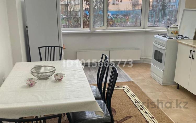 2-бөлмелі пәтер · 54 м² · 3/9 қабат, Райымбека 245В 245, бағасы: 38 млн ₸ в Алматы, Жетысуский р-н — фото 2