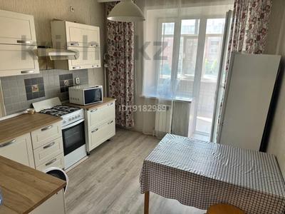 2-бөлмелі пәтер · 70 м² · 3/6 қабат, Назарбаева 207, бағасы: 210 000 ₸ в Костанае