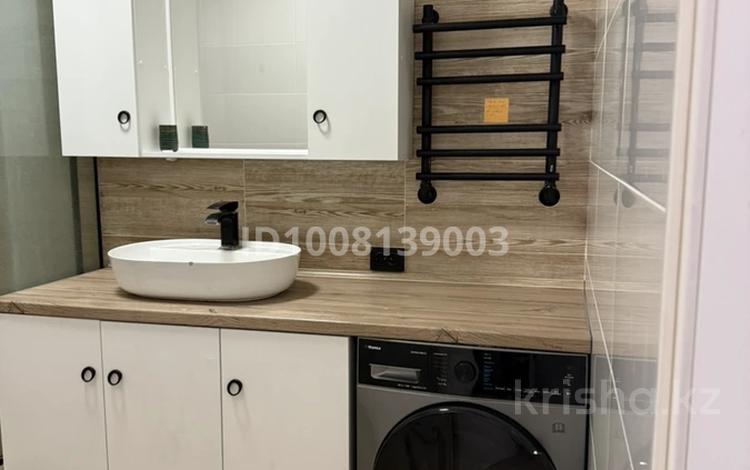 1-комнатная квартира · 51 м² · 12/16 этаж, Кунаева за 300 000 ₸ в Алматы, Медеуский р-н — фото 2