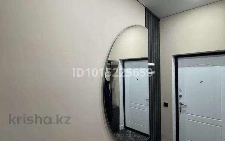 2-бөлмелі пәтер · 70 м² · 3/5 қабат, Самал ш/а., Абиша Кекилбайулы 60/2, бағасы: 32.5 млн ₸ в Атырау, мкр Самал — фото 2