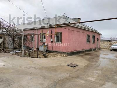 Отдельный дом · 3 комнаты · 300 м² · 20 сот., Абай за 17 млн 〒 в Курыке