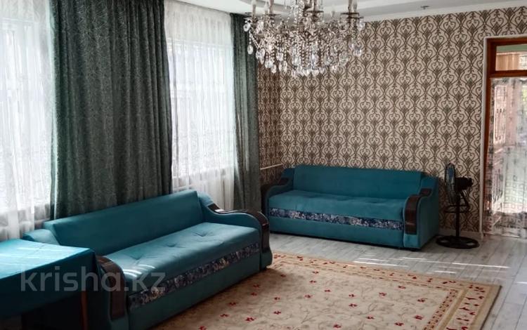 Отдельный дом • 7 комнат • 199.3 м² • 5.2 сот., Алтынсарина за 105 млн 〒 в Шымкенте — фото 27