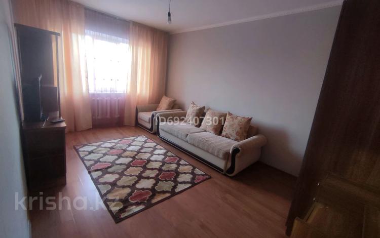 1-комнатная квартира · 38 м² · 5/9 этаж, мкр Аксай-3 13 за 220 000 ₸ в Алматы, Ауэзовский р-н — фото 8