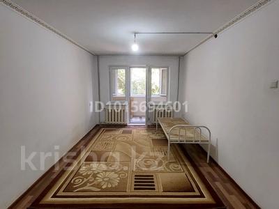 2-бөлмелі пәтер · 70 м² · 4/5 қабат, Жангелдина 22, бағасы: 140 000 ₸ в Шымкенте, Аль-Фарабийский р-н