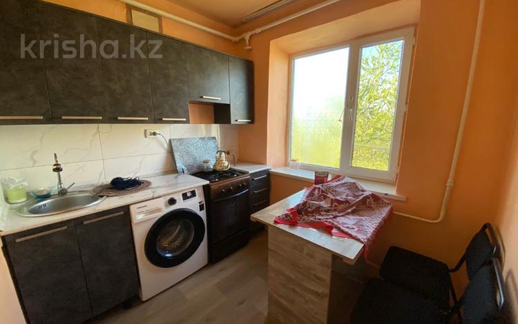 2-бөлмелі пәтер · 43 м² · 4/4 қабат, Жетысу 20, бағасы: 12.5 млн ₸ в Талдыкоргане, мкр Жетысу — фото 2