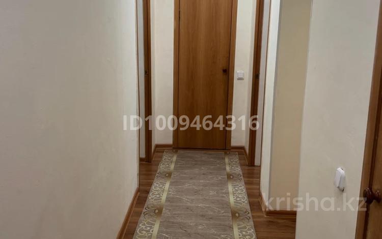 2-комнатная квартира · 54 м² · 3/6 этаж, 32А мкр 21 за 130 000 〒 в Актау — фото 2