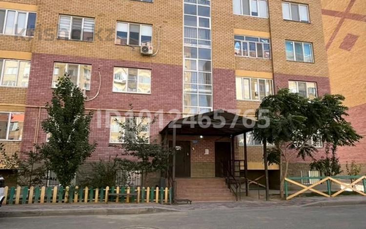 2-бөлмелі пәтер · 62 м² · 9/9 қабат, мкр Береке, 34 72, бағасы: 20 млн ₸ в Атырау — фото 2