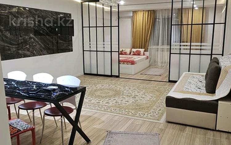 2-комнатная квартира · 60 м² · 10/12 этаж, Шевченко 85 — Сейфуллина за 25 000 〒 в Алматы, Алмалинский р-н — фото 75