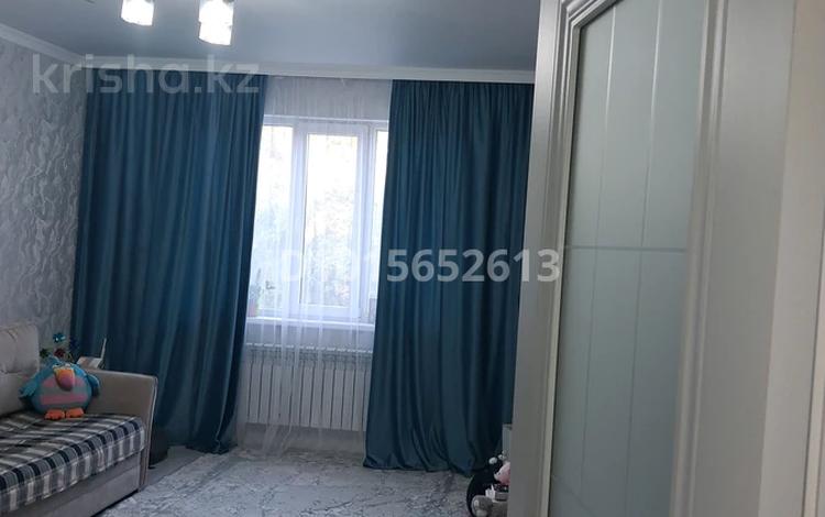1-бөлмелі пәтер · 38 м² · 3/5 қабат, Айнабұлақ-2 ш/а. 33/2, бағасы: 28.5 млн ₸ в Алматы, Жетысуский р-н — фото 2