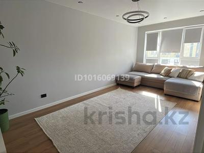 3-бөлмелі пәтер · 90 м² · 5 қабат, Райымбек батыра 169, бағасы: 68 млн ₸ в 