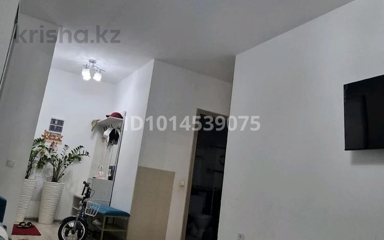 2-комнатная квартира · 59 м² · 2/9 этаж, Аль Фараби 30 за 350 000 ₸ в Астане, Есильский р-н — фото 2