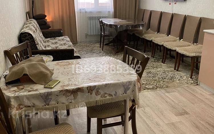 2-комнатная квартира, 56 м², 3/12 этаж, Садвакасова 35 — Момышулы Абая