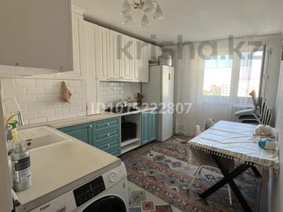 2-бөлмелі пәтер · 60 м² · 9/9 қабат, СТ Монтажник, Райымбек Батыр — Халык арена, магнум, бағасы: 34.5 млн ₸ в 