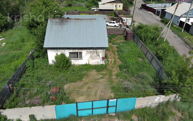 Жеке үй · 2 бөлме · 62.5 м² · 5 жүзд., Каржаубайулы — Между обществом слепых и энергетиком, бағасы: 15 млн ₸ в Семее — фото 5