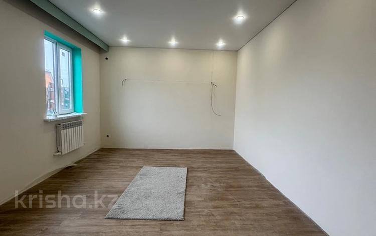 Отдельный дом · 4 комнаты · 142 м² · 5 сот., Назарбаева 83 за 43.5 млн 〒 в Уральске — фото 8