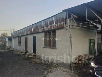 Отдельный дом · 4 комнаты · 75 м², Абай 149 — Сейдахмет за 300 000 〒 в Туздыбастау (Калинино)