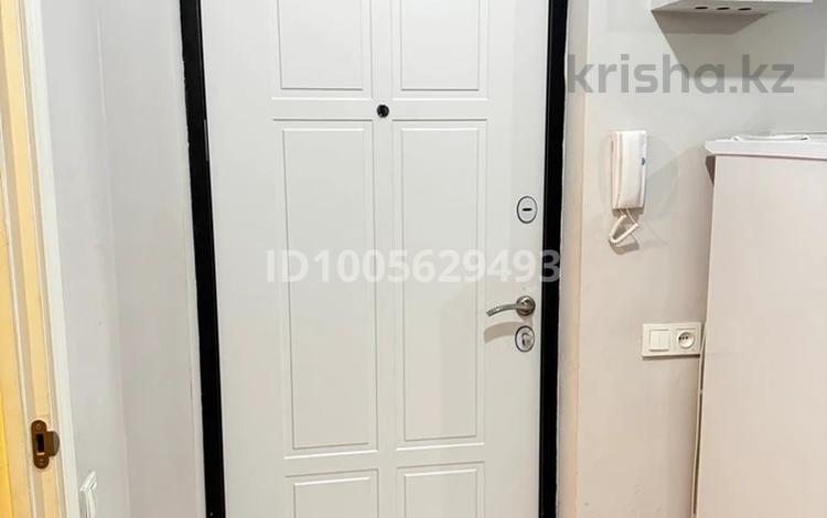 1 комната · 36 м² · 1/4 этаж, 2-ая кастекская 18 — Райымбека и Бокейханова за 50 000 ₸ в Алматы, Алмалинский р-н — фото 2
