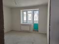 4-комнатная квартира, 110 м², 5/5 этаж, мкр. Алтын орда за 27.5 млн 〒 в Актобе, мкр. Алтын орда — фото 6