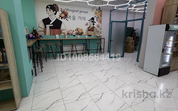 Офисы, магазины и бутики, общепит, салоны красоты, медцентры и аптеки, образование, развлечения · 137.7 м² за 90 млн ₸ в Астане, Есильский р-н — фото 2