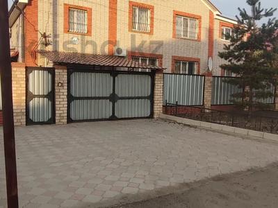 Жеке үй · 10 бөлме · 343 м² · 15 жүзд., Балыктинская 44, бағасы: 62 млн ₸ в Рудном