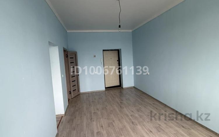 1-бөлмелі пәтер · 39 м² · 1 қабат, мкр Мадениет 18, бағасы: 120 000 〒 в Алматы, Алатауский р-н — фото 2